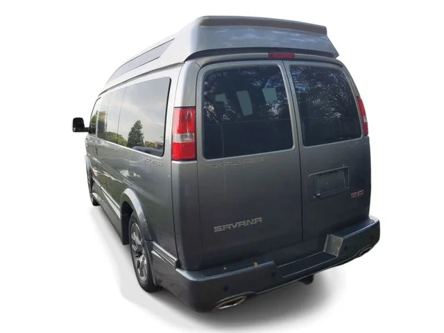 Nuevos GMC SAVANA 2500 à Estados chez autogozo