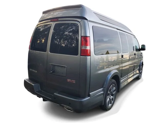 Nuevos GMC SAVANA 2500 à Estados chez autogozo