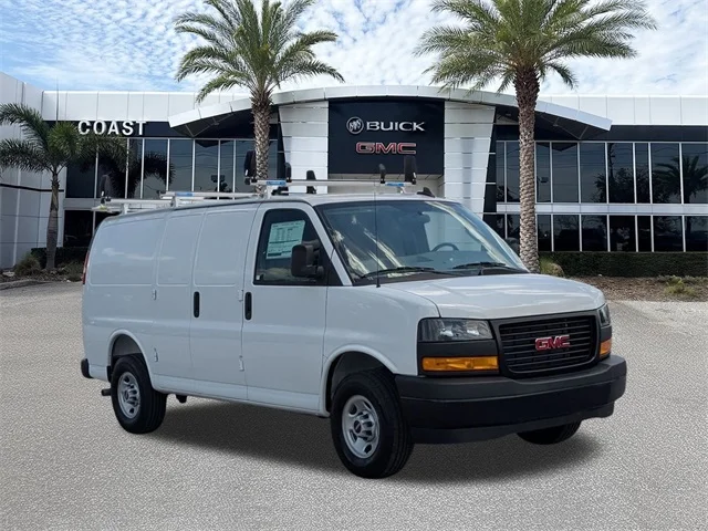 Nuevos GMC SAVANA 2500 à Estados chez autogozo