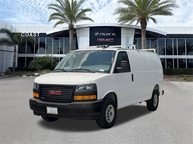 Nuevos GMC SAVANA 2500 à Estados chez autogozo
