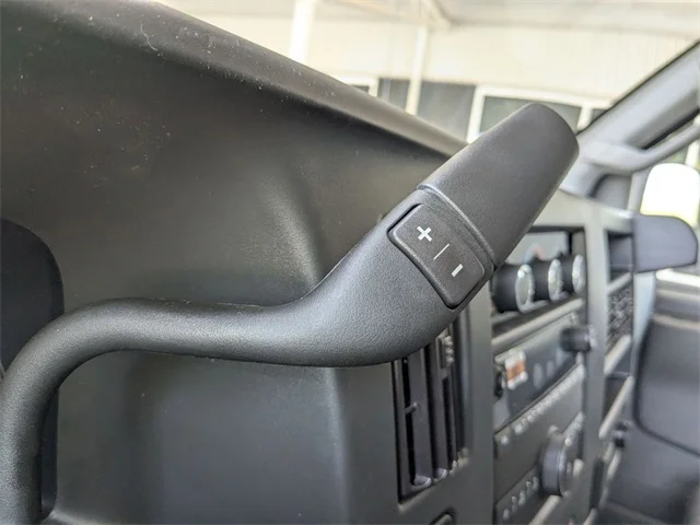 Nuevos GMC SAVANA 2500 à Estados chez autogozo