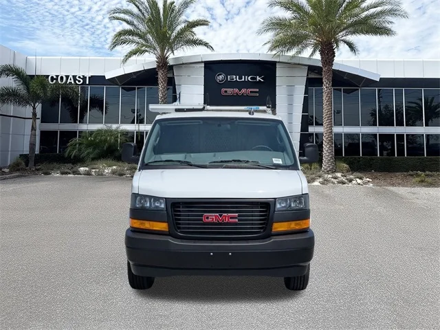 Nuevos GMC SAVANA 2500 à Estados chez autogozo