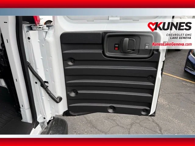Nuevos GMC SAVANA 2500 à Estados chez autogozo
