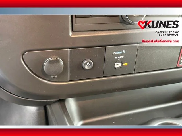 Nuevos GMC SAVANA 2500 à Estados chez autogozo