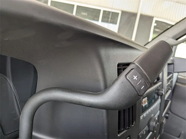 Nuevos GMC SAVANA 2500 à Estados chez autogozo