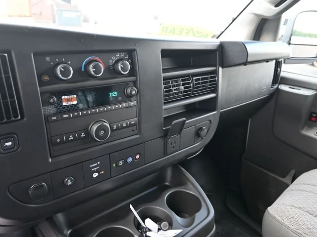 Nuevos GMC SAVANA 2500 à Estados chez autogozo