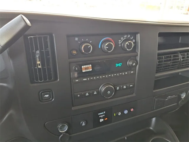 Nuevos GMC SAVANA 2500 à Estados chez autogozo