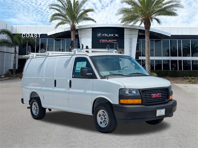 Nuevos GMC SAVANA 2500 à Estados chez autogozo