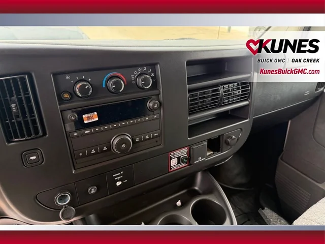 Nuevos GMC SAVANA 2500 à Estados chez autogozo