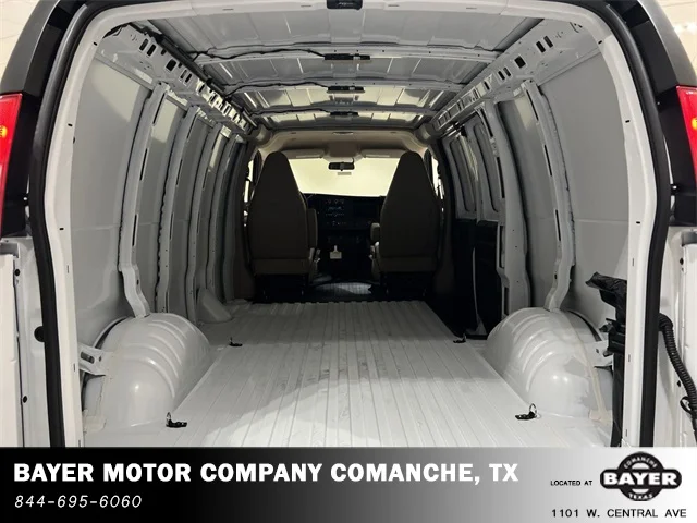 Nuevos GMC SAVANA 2500 à Estados chez autogozo