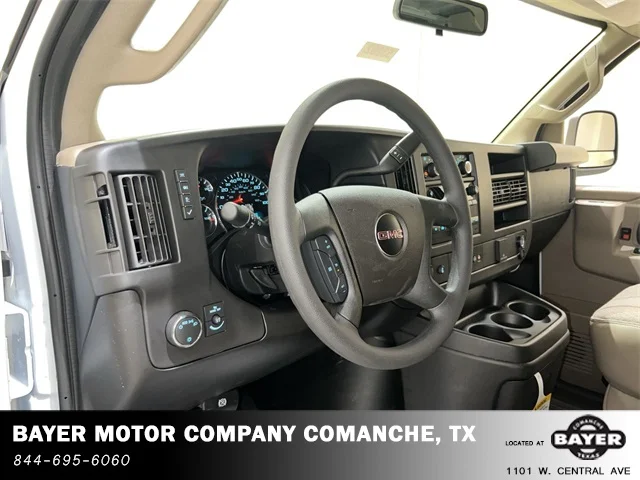 Nuevos GMC SAVANA 2500 à Estados chez autogozo