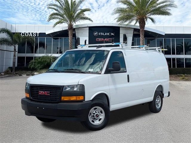 Nuevos GMC SAVANA 2500 à Estados chez autogozo