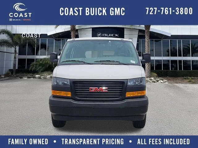 Nuevos GMC SAVANA 2500 à Estados chez autogozo