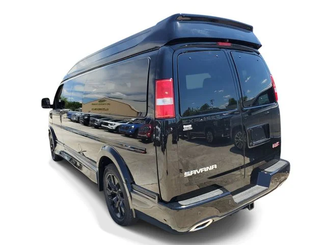 Nuevos GMC SAVANA 2500 à Estados chez autogozo