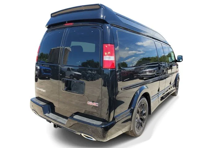 Nuevos GMC SAVANA 2500 à Estados chez autogozo