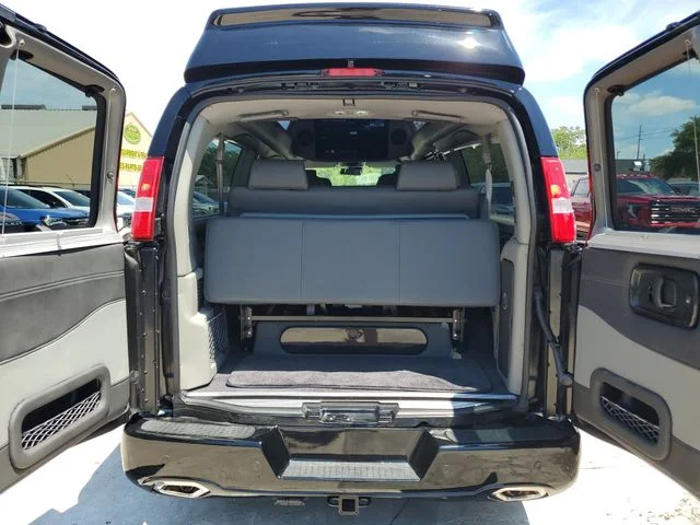 Nuevos GMC SAVANA 2500 à Estados chez autogozo