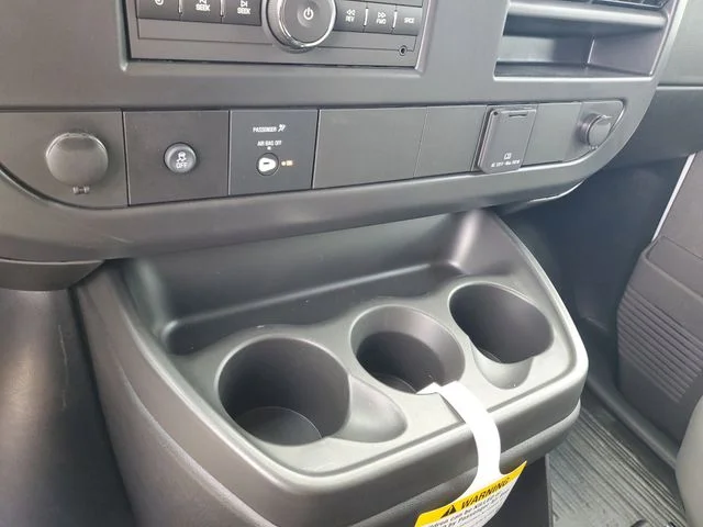 Nuevos GMC SAVANA 2500 à Estados chez autogozo