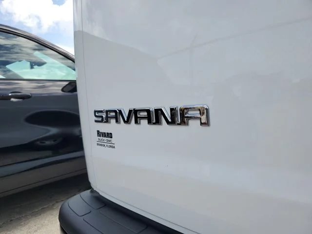 Nuevos GMC SAVANA 2500 à Estados chez autogozo