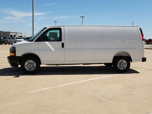 Nuevos GMC SAVANA 3500 à Estados chez autogozo