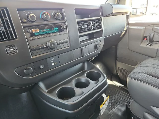 Nuevos GMC SAVANA 3500 à Estados chez autogozo