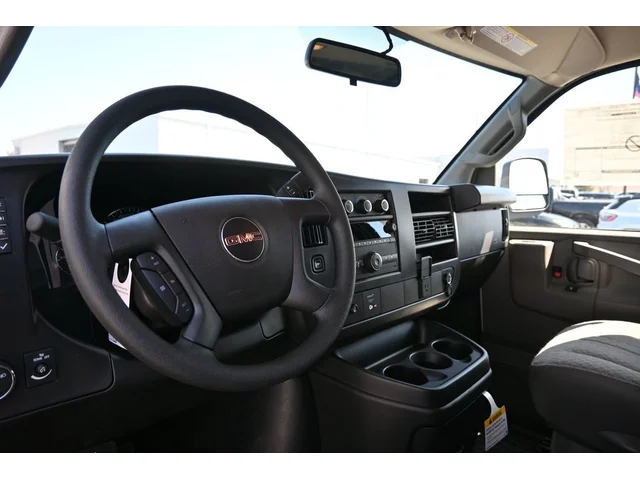 Nuevos GMC SAVANA 3500 à Estados chez autogozo