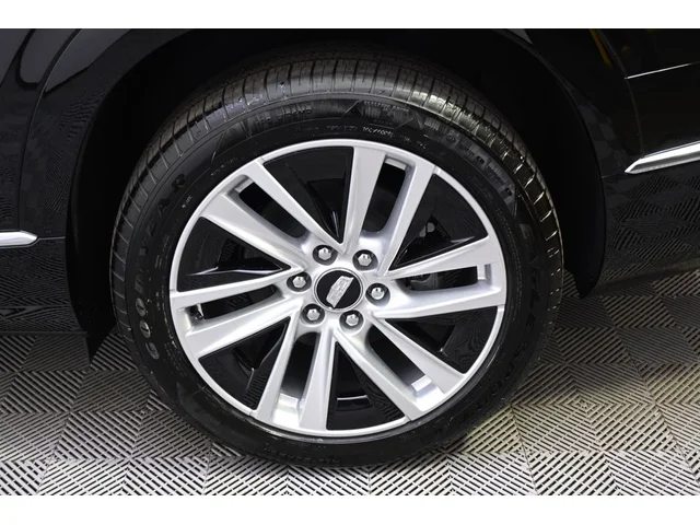 Nuevos CADILLAC VISTIQ à Estados chez autogozo