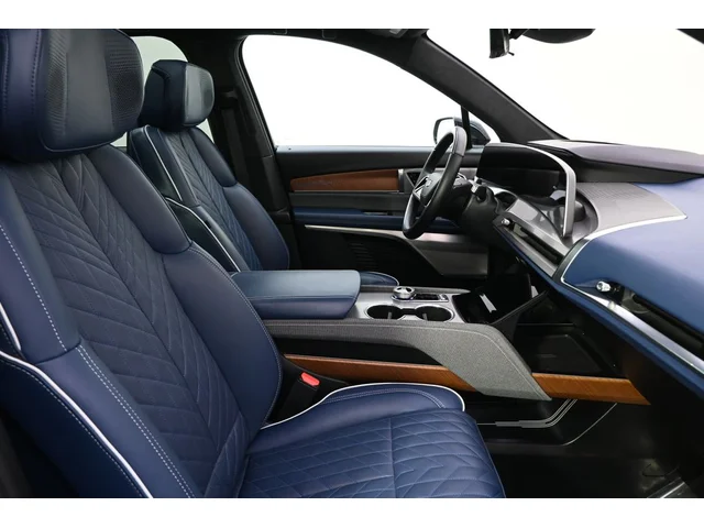 Nuevos CADILLAC VISTIQ à Estados chez autogozo
