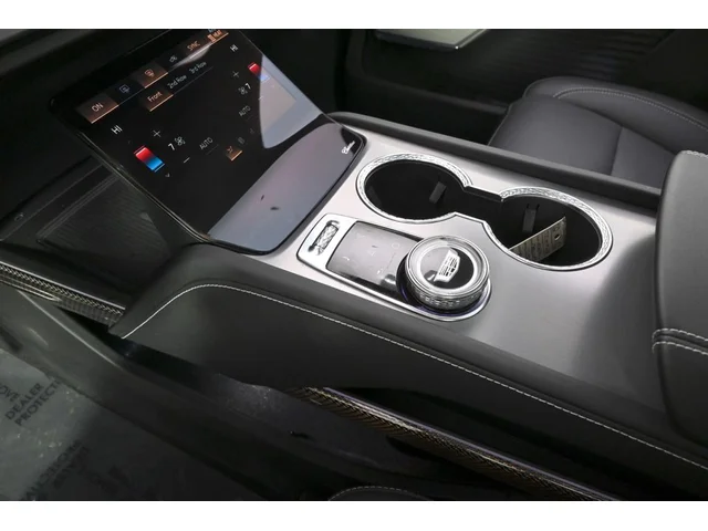 Nuevos CADILLAC VISTIQ à Estados chez autogozo