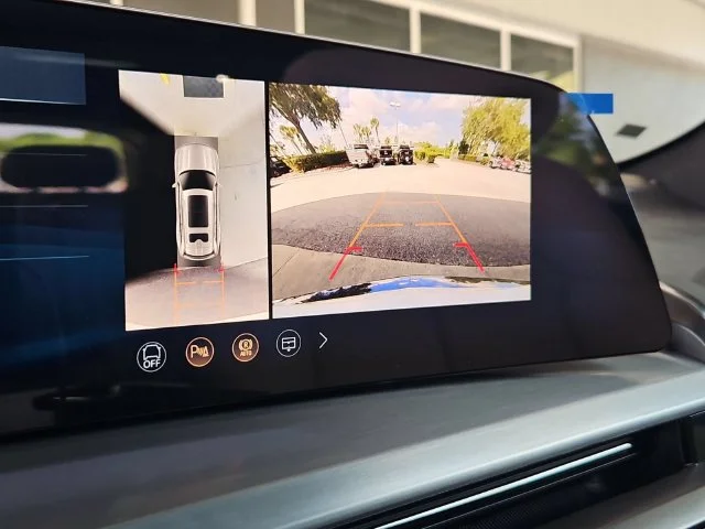 Nuevos CADILLAC VISTIQ à Estados chez autogozo
