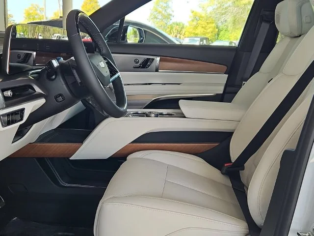 Nuevos CADILLAC VISTIQ à Estados chez autogozo