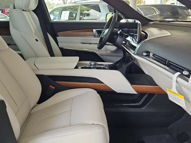 Nuevos CADILLAC VISTIQ à Estados chez autogozo