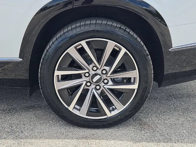 Nuevos CADILLAC VISTIQ à Estados chez autogozo