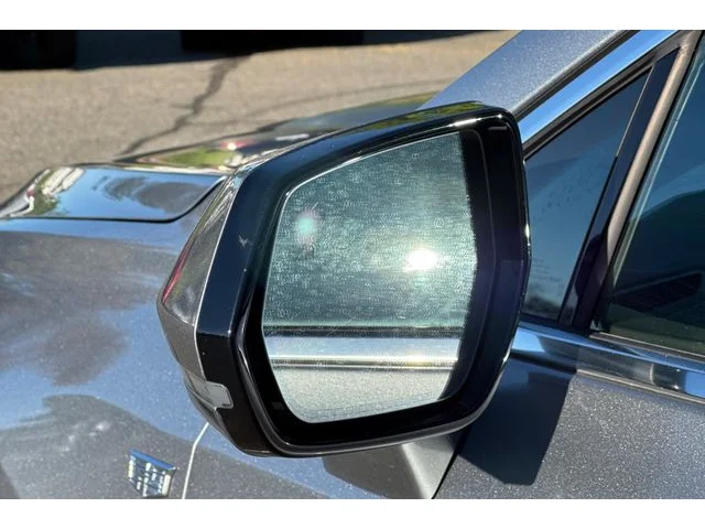 SEMINUEVOS CADILLAC XT4 at ELK GROVE in Elk Grove Buick GMC