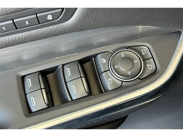 SEMINUEVOS CADILLAC XT4 at ELK GROVE in Elk Grove Buick GMC