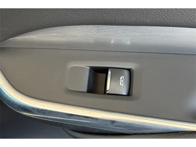 SEMINUEVOS CADILLAC XT4 at ELK GROVE in Elk Grove Buick GMC