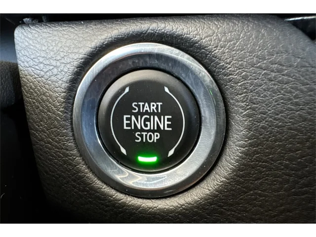 SEMINUEVOS CADILLAC XT4 at ELK GROVE in Elk Grove Buick GMC