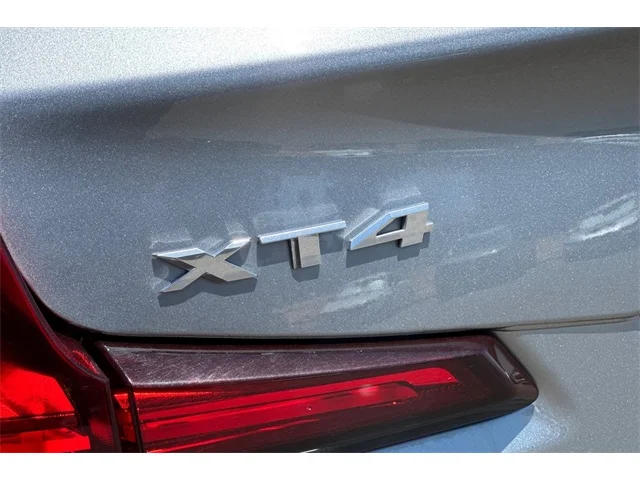 SEMINUEVOS CADILLAC XT4 at ELK GROVE in Elk Grove Buick GMC