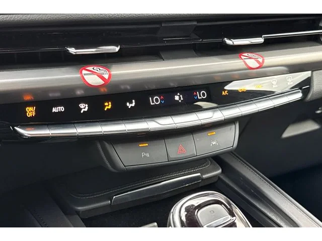 SEMINUEVOS CADILLAC XT4 at ELK GROVE in Elk Grove Buick GMC