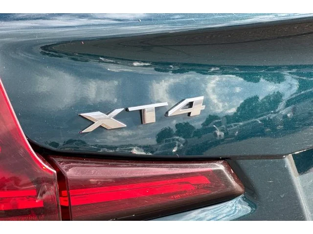 SEMINUEVOS CADILLAC XT4 at ELK GROVE in Elk Grove Buick GMC