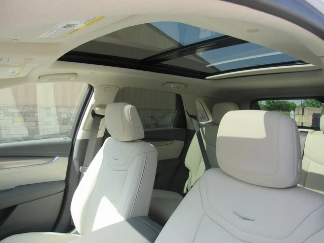 Nuevos CADILLAC XT5 à Estados chez autogozo