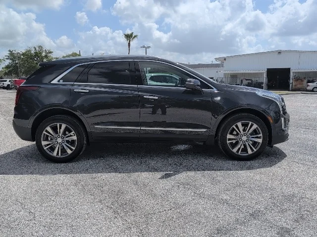 Nuevos CADILLAC XT5 à Estados chez autogozo