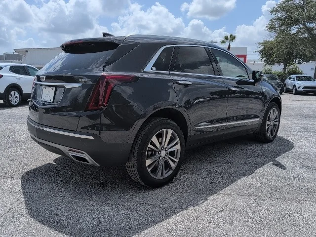 Nuevos CADILLAC XT5 à Estados chez autogozo