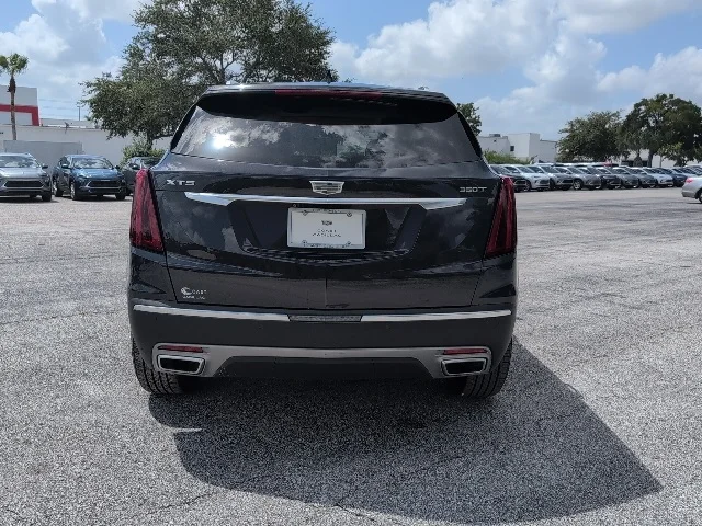 Nuevos CADILLAC XT5 à Estados chez autogozo