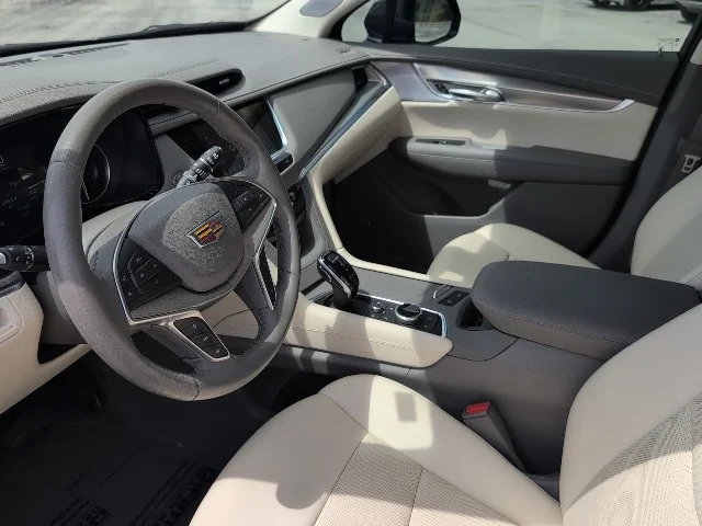 Nuevos CADILLAC XT5 à Estados chez autogozo