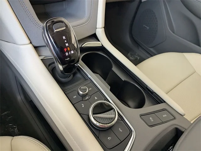 Nuevos CADILLAC XT5 à Estados chez autogozo