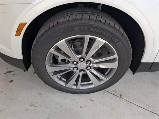 Nuevos CADILLAC XT5 à Estados chez autogozo