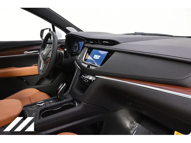 Nuevos CADILLAC XT5 à Estados chez autogozo
