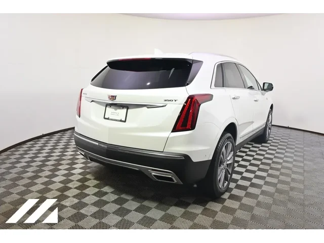 Nuevos CADILLAC XT5 à Estados chez autogozo