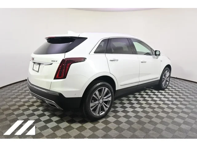 Nuevos CADILLAC XT5 à Estados chez autogozo