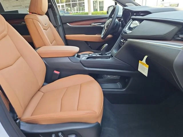 Nuevos CADILLAC XT5 à Estados chez autogozo